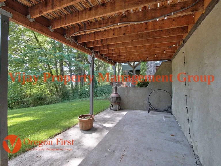 12274 NW Coleman Dr — Photo 50
