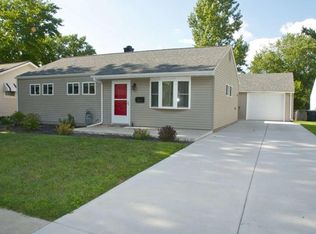 1201 Byron Dr, South Bend, IN