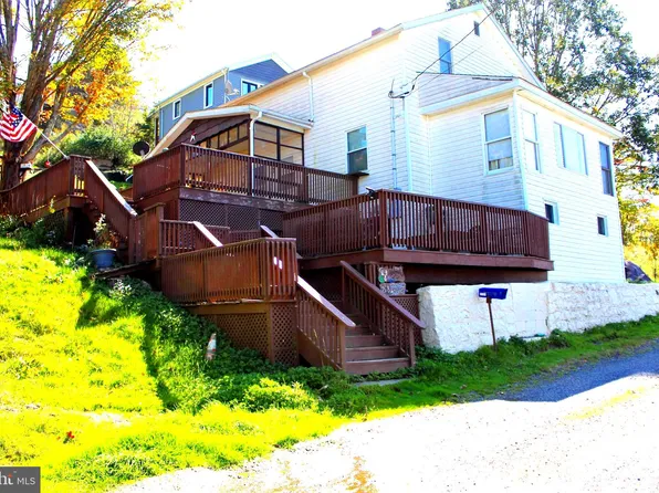 218 Birch Aly, Thomas, WV 26292