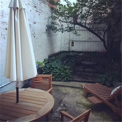 Rented by Buchbinder & Warren | media 40