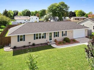 2102 Gadwall Ln, Green Bay, WI 54311