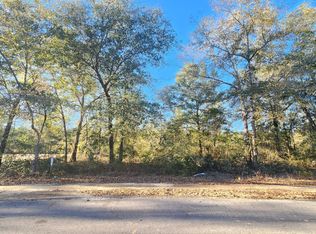 12 Pfitzer Ct, Defuniak Springs, FL 32433