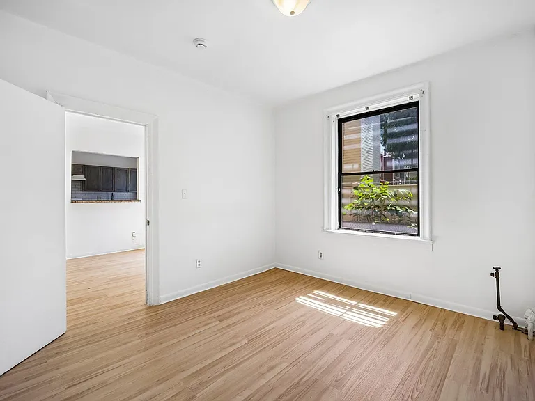 429 Fairmount Ave #104 — Photo 10