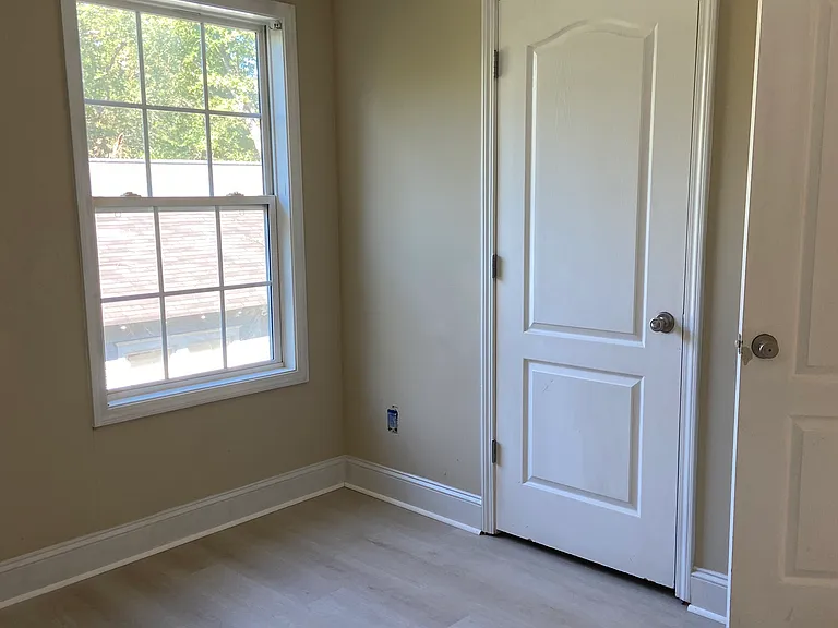1456 Kennesaw Dr NW — Photo 9