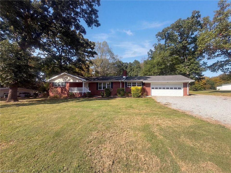 1st image of 637 Williamsdale Rd