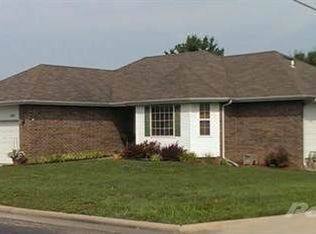 1227 Verna Ln, Nixa, MO 65714