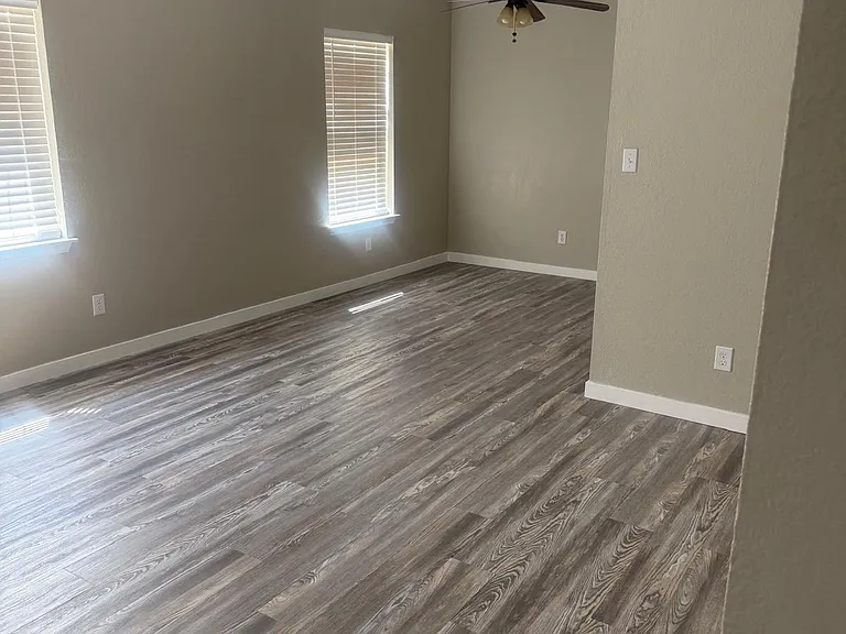 3011 Timothy Ln — Photo 4