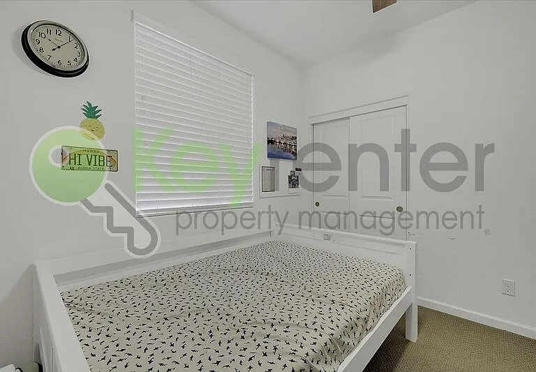 1374 Larkspur Dr — Photo 17