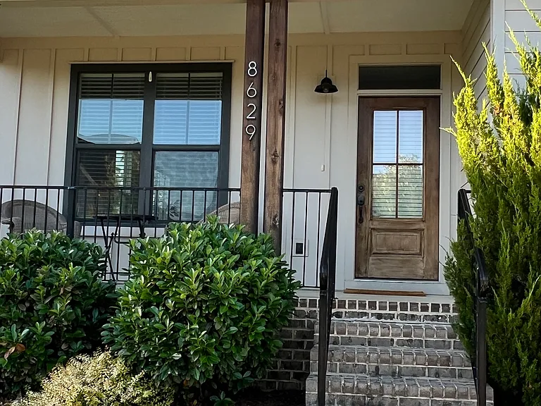 8629 Masons Gate Ln — Photo 9
