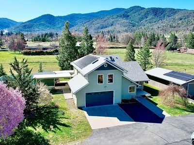 164 Reiten Dr, Ashland, OR, 97520