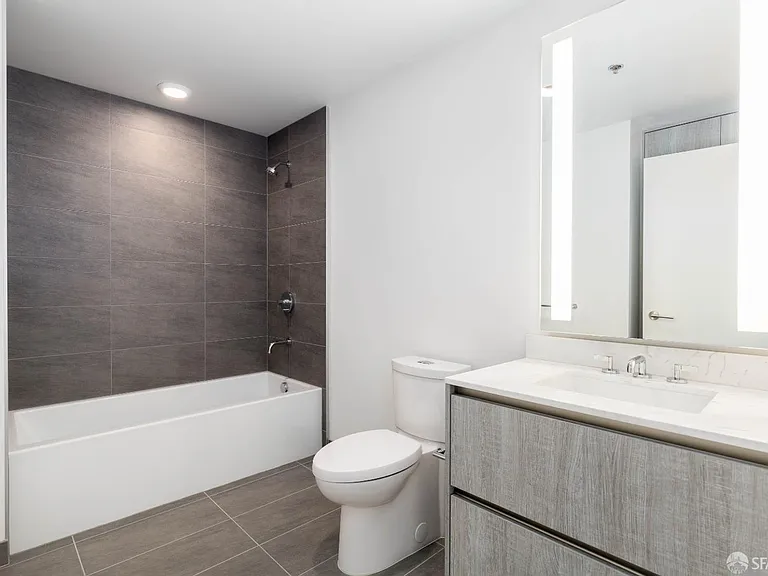 201 Folsom St #7B — Photo 12