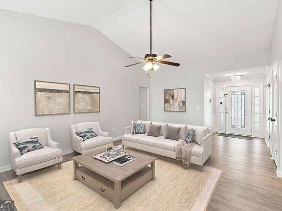 3rd image of 9880 Rivercliff Ln