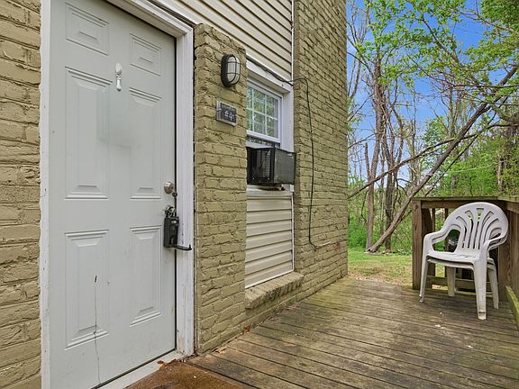 3rd image of 701 Peppers Ferry Rd #4
