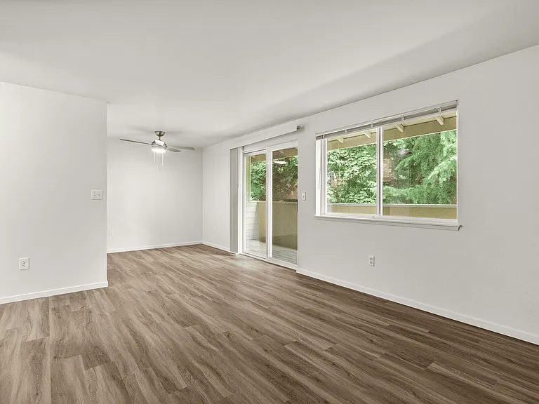 Bright, open-concept living space Bright, open-concept living space