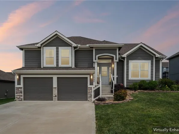 1700 Chestnut St, Kearney, MO 64060