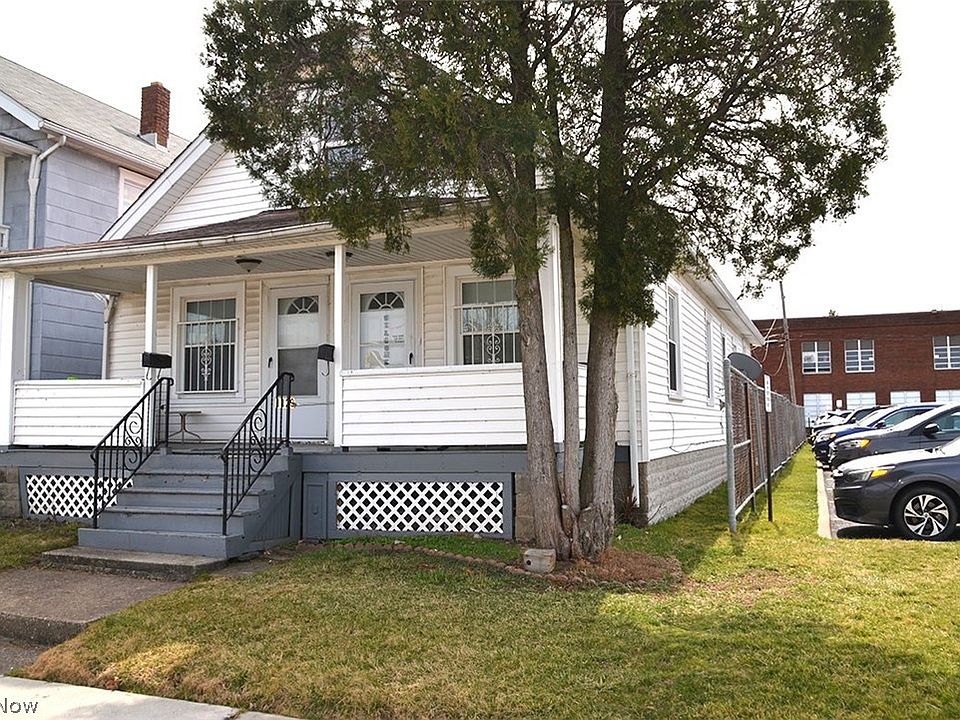 1st image of 1129 1/2 W Erie Ave