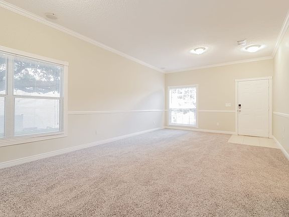 4th image of 1303 Windy Meadow Dr