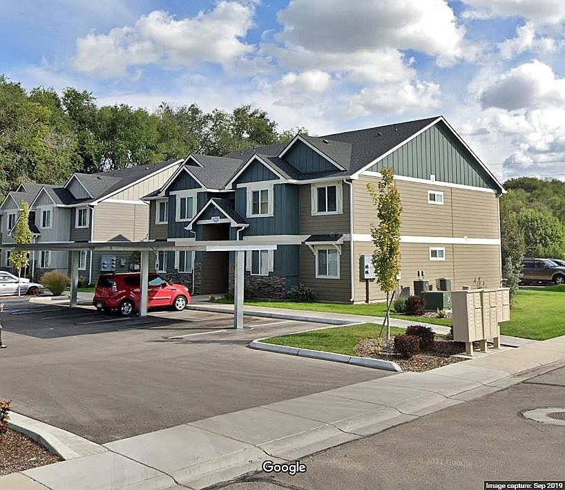 1424 S. Edgewater Circle, Nampa, ID 83686