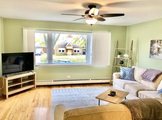 4344 Grace St #1, Schiller Park, IL