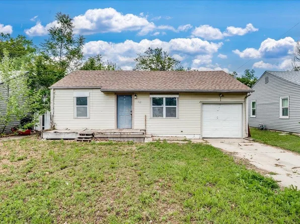 1631 S Fern Ave, Wichita, KS 67213