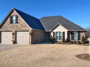 6903 S 4th St W, Rural, OK 74401