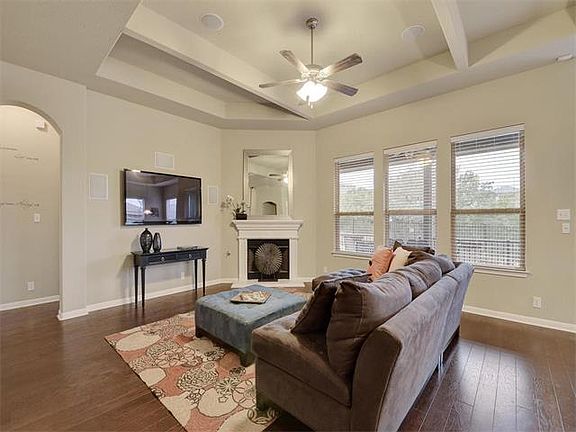 5th image of 21813 Agarito Ln