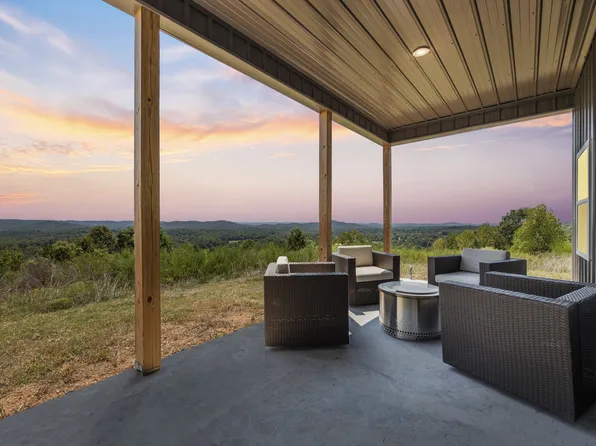 7964 Beech Creek Rd, Clifton, TN 38425