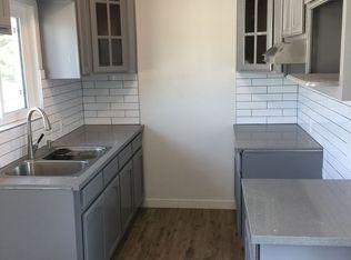 10600 Parrot Ave APT D, Downey, CA 90241