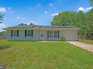 517 University Dr, Waldorf, MD