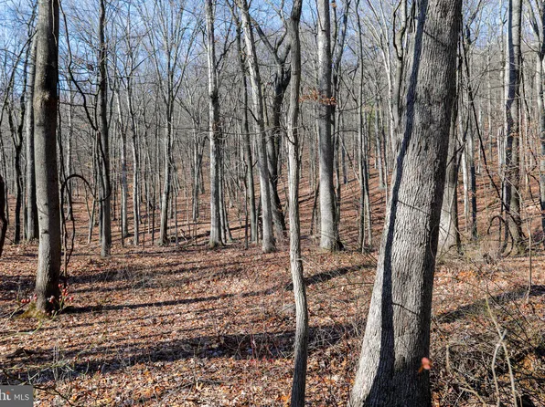11 National Pike, Clear Spring, MD 21722