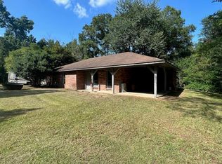 3106 Fred Martin Rd, Summit, MS 39666