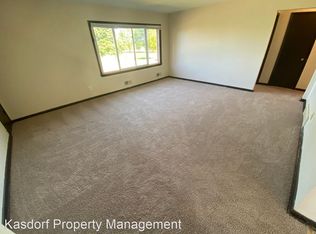 5954 N 84th St, Milwaukee, WI 53218