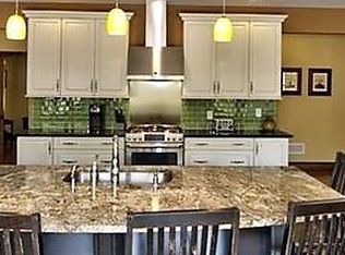 1160 Griffin Rd, Roaring Brook Twp, PA 18444