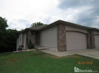 1983 S Farm Road 123, Springfield, MO 65807