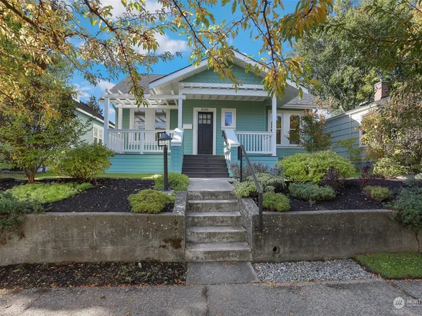 8039 Earl Avenue NW, Seattle, WA 98117