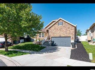 8046 S Big Sycamore Dr, West Jordan, UT 84081