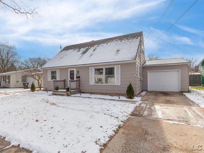 1075 Scottdale Dr, Adrian, MI, 49221
