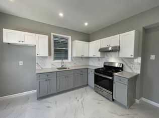 528 Grove St FLOOR 1, Irvington, NJ 07111
