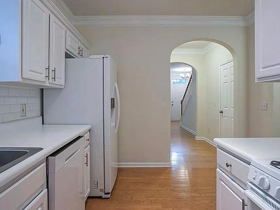 4th image of 3717 McGuire St NW