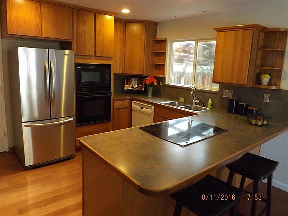 3rd image of 2154 La Miel Way