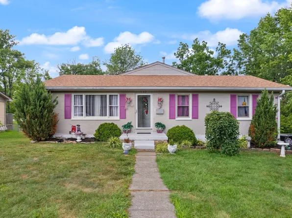 102 Suzanne St, Lawrenceburg, KY 40342