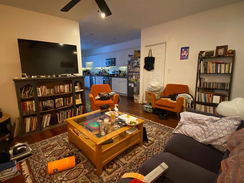1st image of 60 Webster St #1