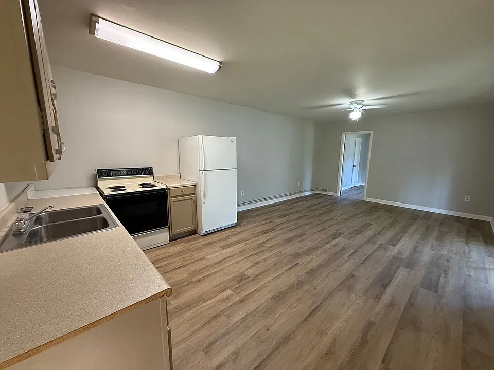 719 & 721 Claire Ave