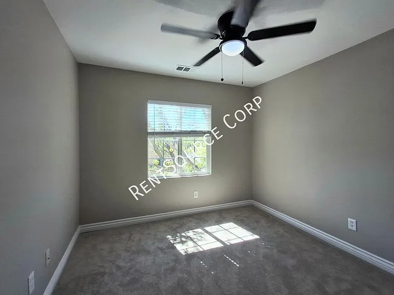 25361 Playa Serena Dr — Photo 20