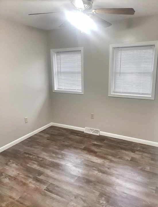 1st image of 205 E Main St