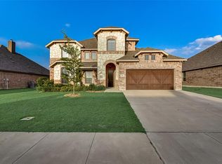 422 Whispering Willow Dr, Midlothian, TX 76065