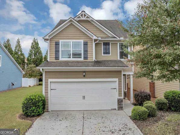 18 Greenfield Dr, Dawsonville, GA 30534