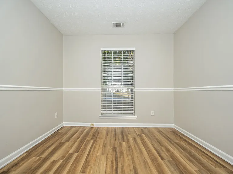 337 Autumn Lake Dr — Photo 14