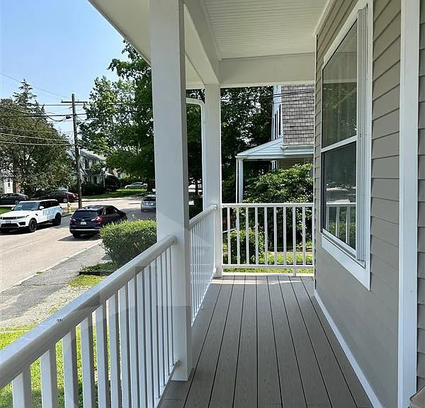 35 College Ave — Photo 10