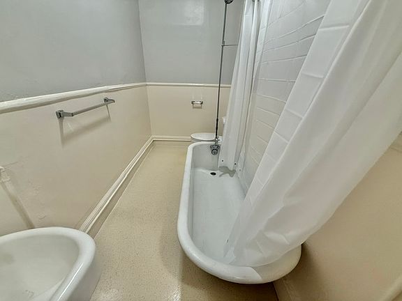 5th image of 594 Valencia St #9